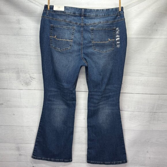 NEW Maurices Womens Jeans 20W Regular Classic Flare Blue Denim Stretch Mid Rise - Picture 6 of 13